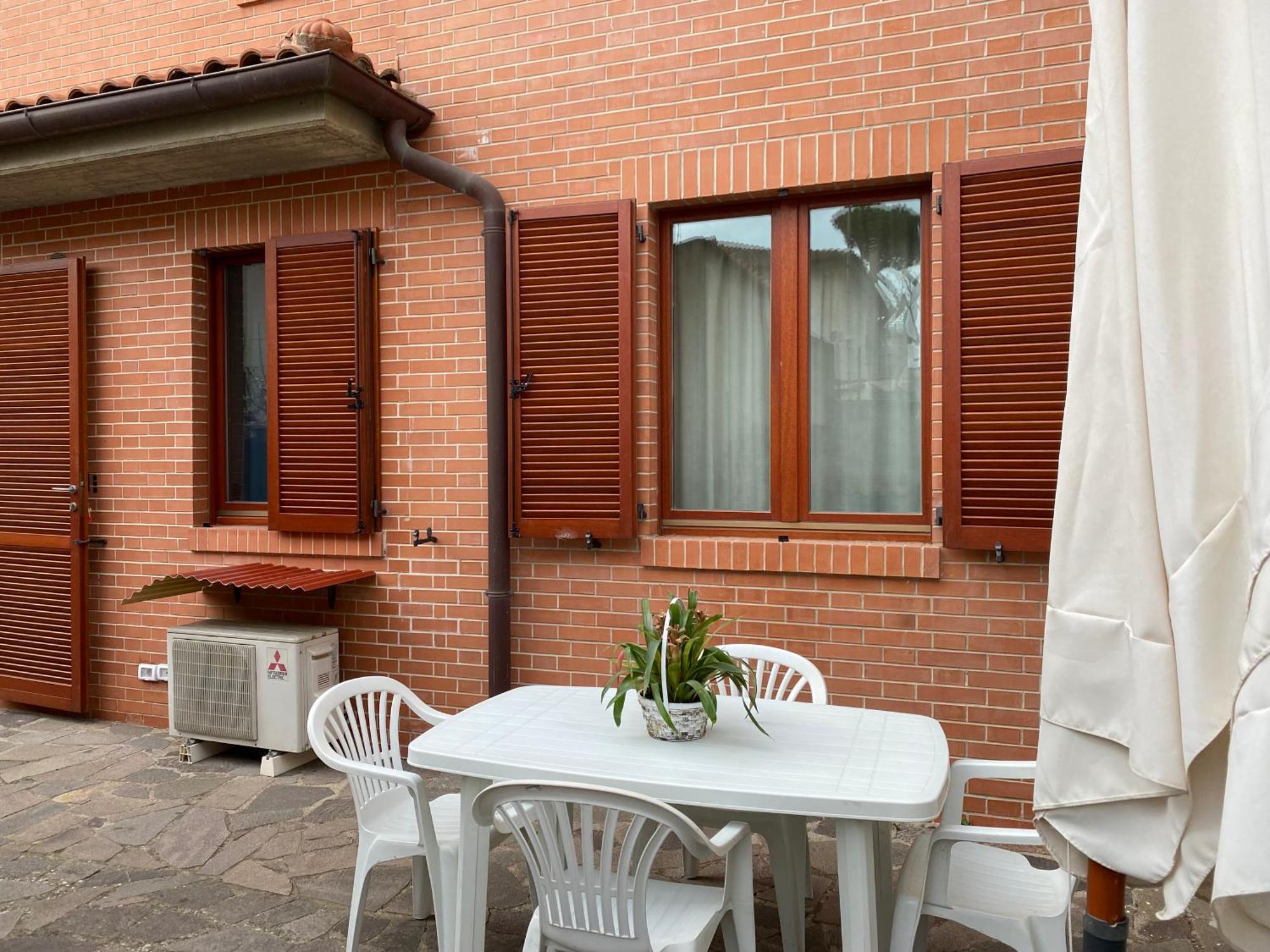 I Portici Appartamenti Marina di Grosseto Exterior photo