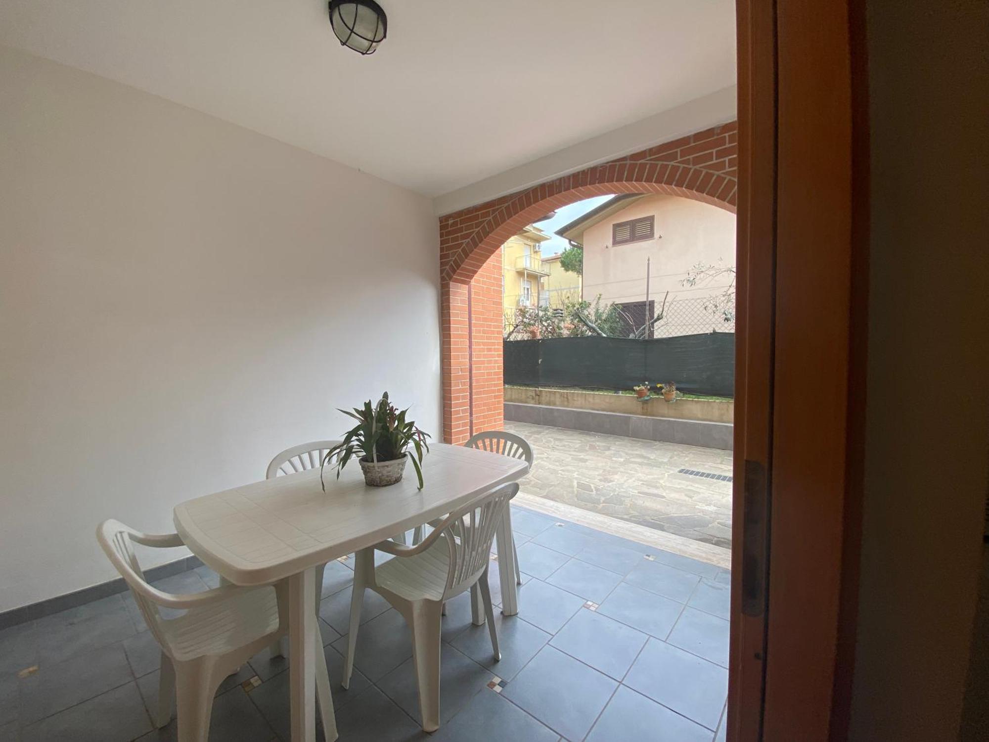 I Portici Appartamenti Marina di Grosseto Exterior photo